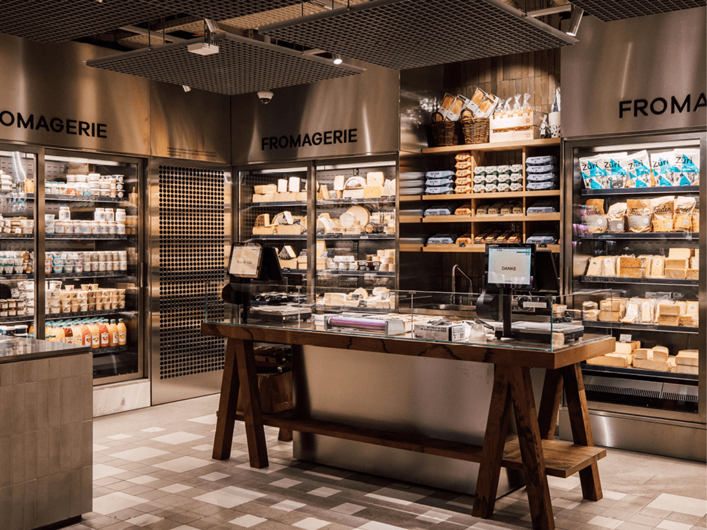 Globus am Bellevue, Zürich